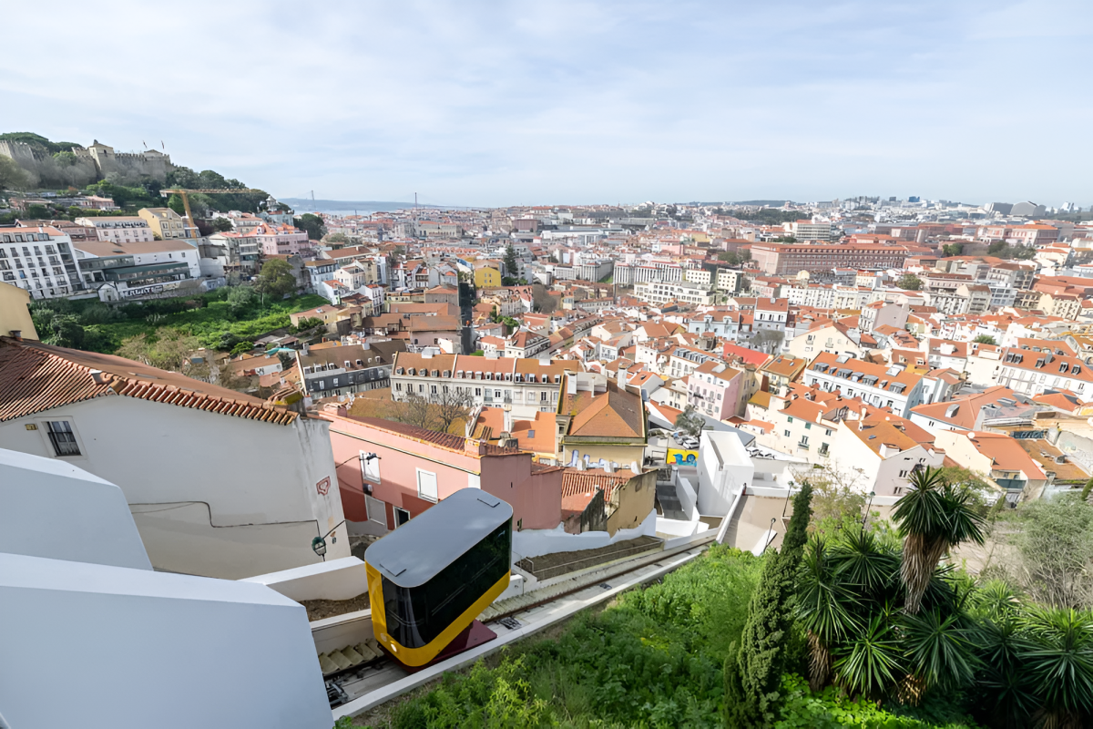 Mise en service du funiculaire de Graça