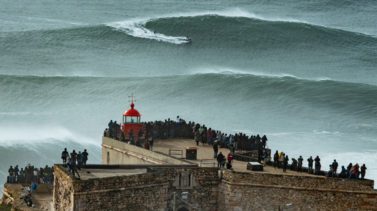 Nazare vagues janvier