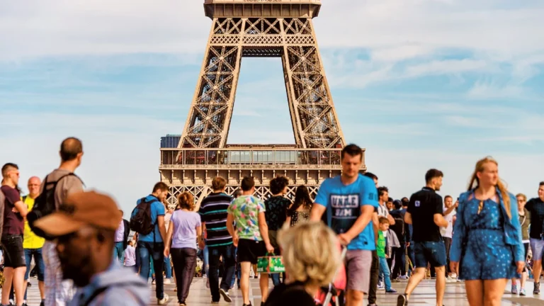 touristes portugais à paris
