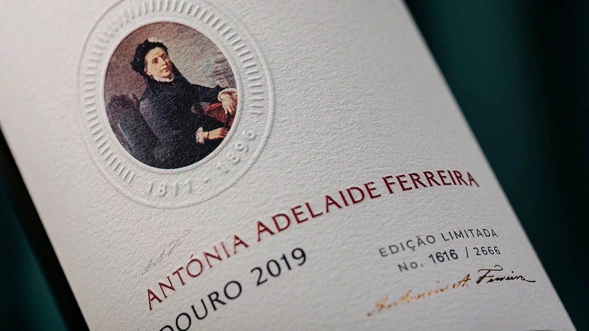 Antónia Adelaide Ferreira