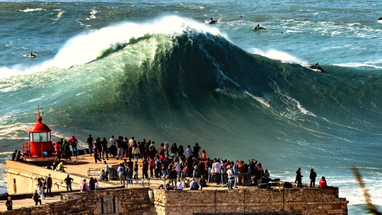 nazare alert decembre