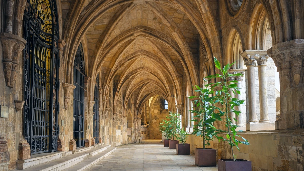 lisbonne cathédrale  sé coursives