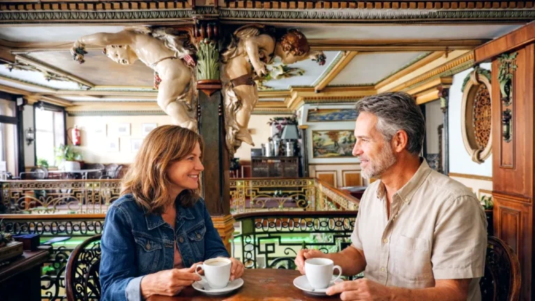 cafes historique porto