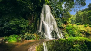 Ribeira dos Caldeirões acores cascade