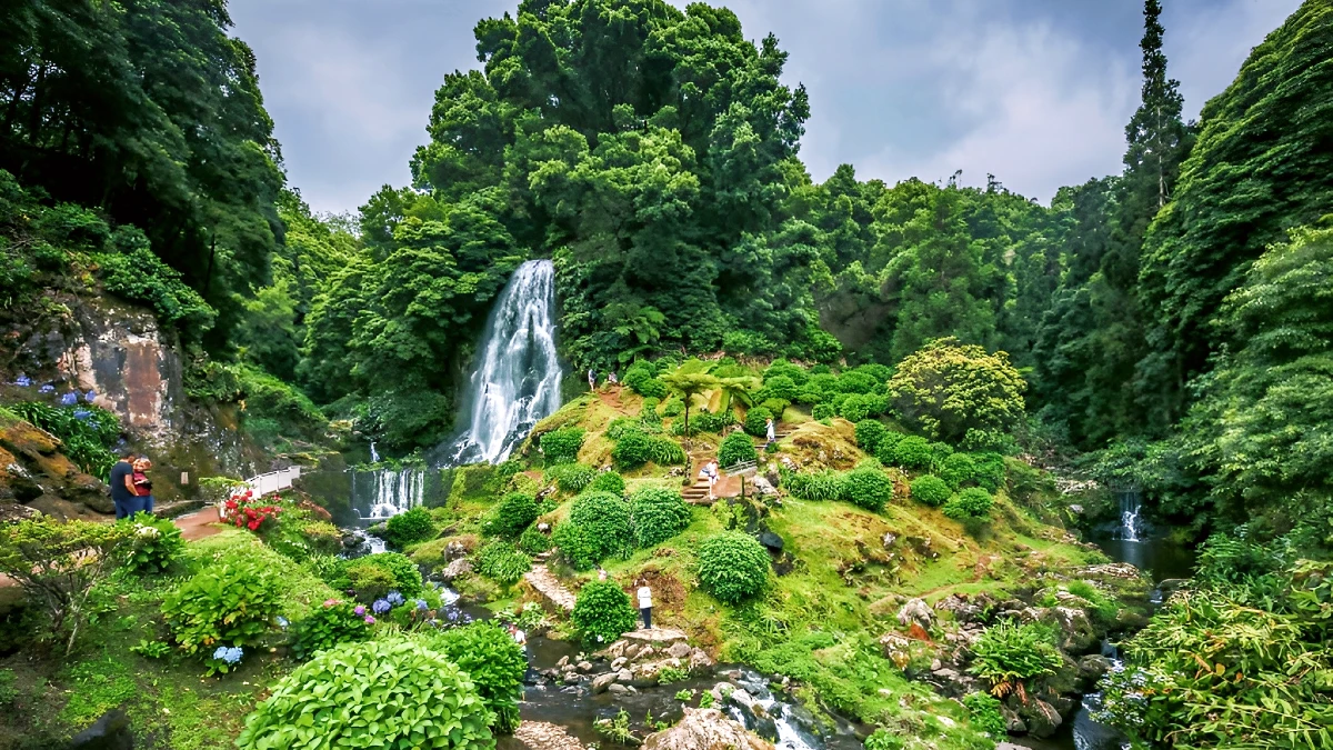 Ribeira dos Caldeirões
