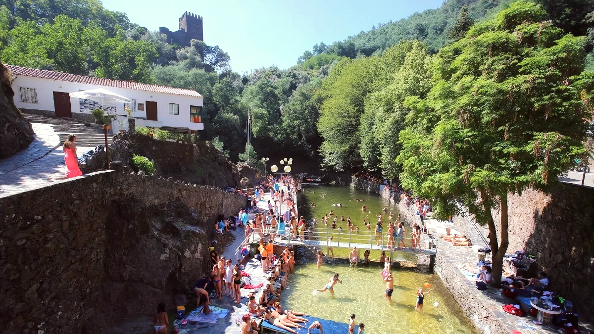 praia fluvial lousa