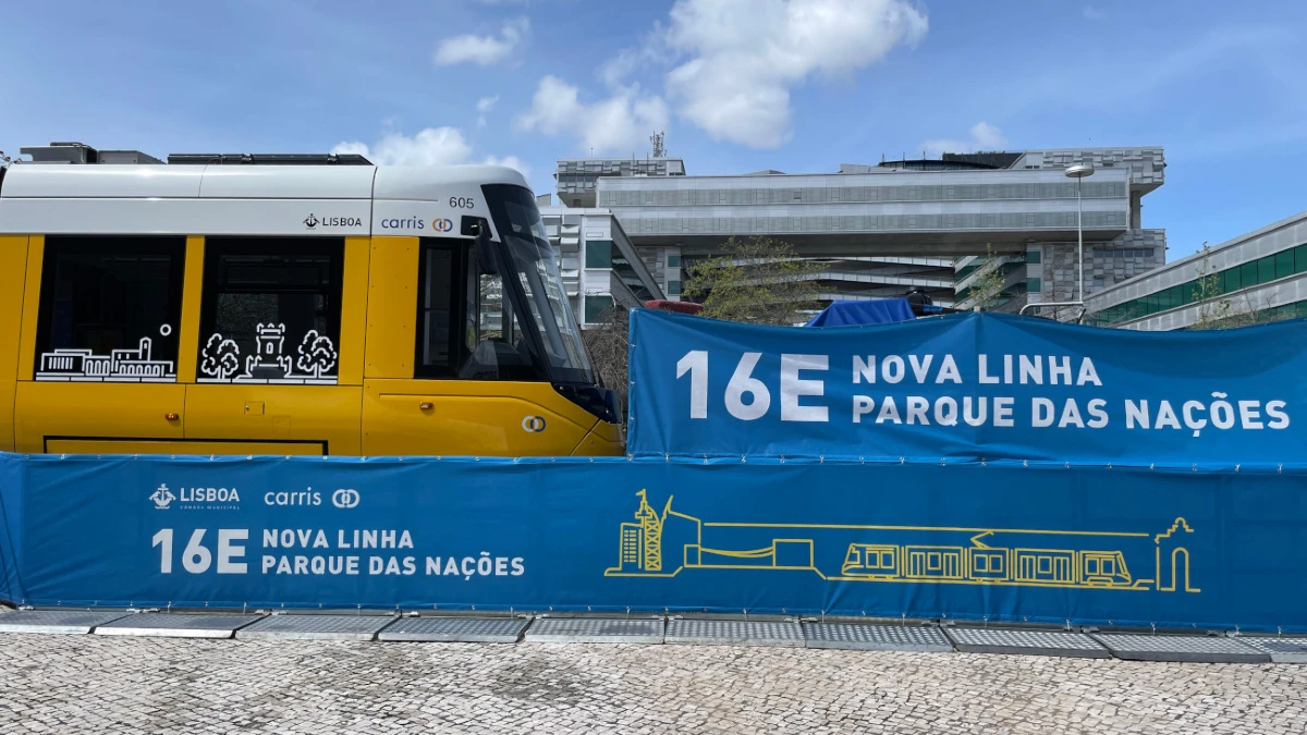 16e