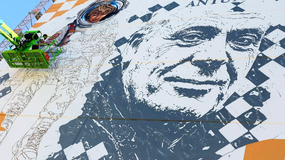 Mural de Homenagem a António Lobo Antunes