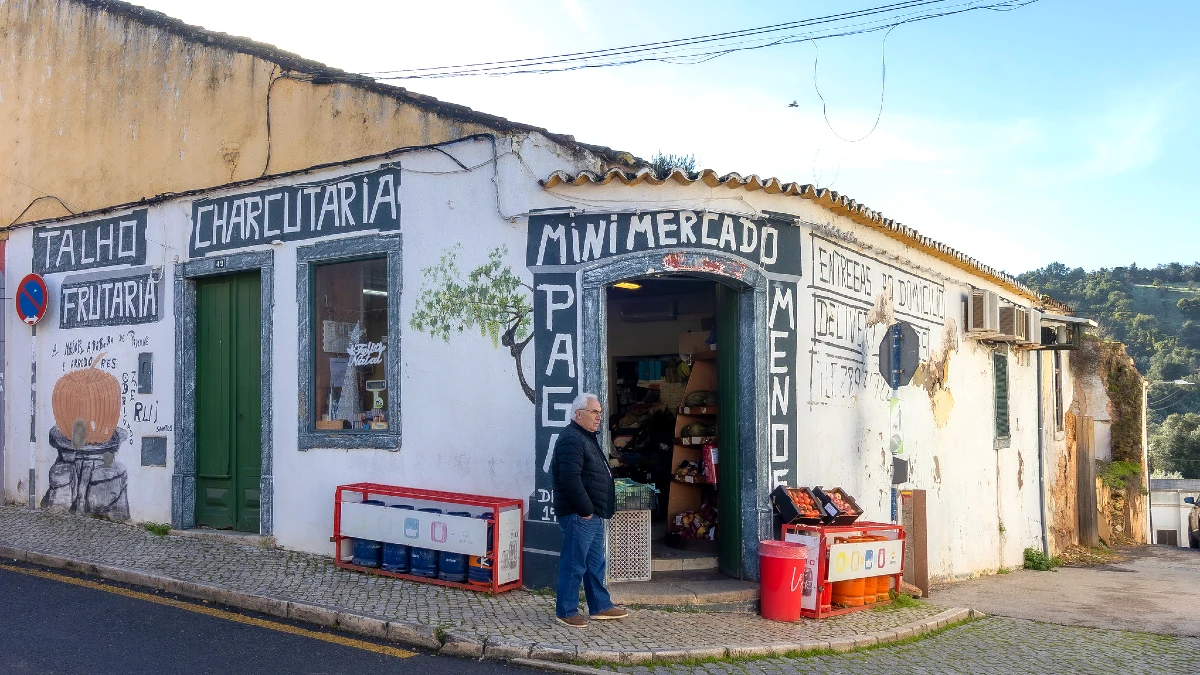 paderne village shop