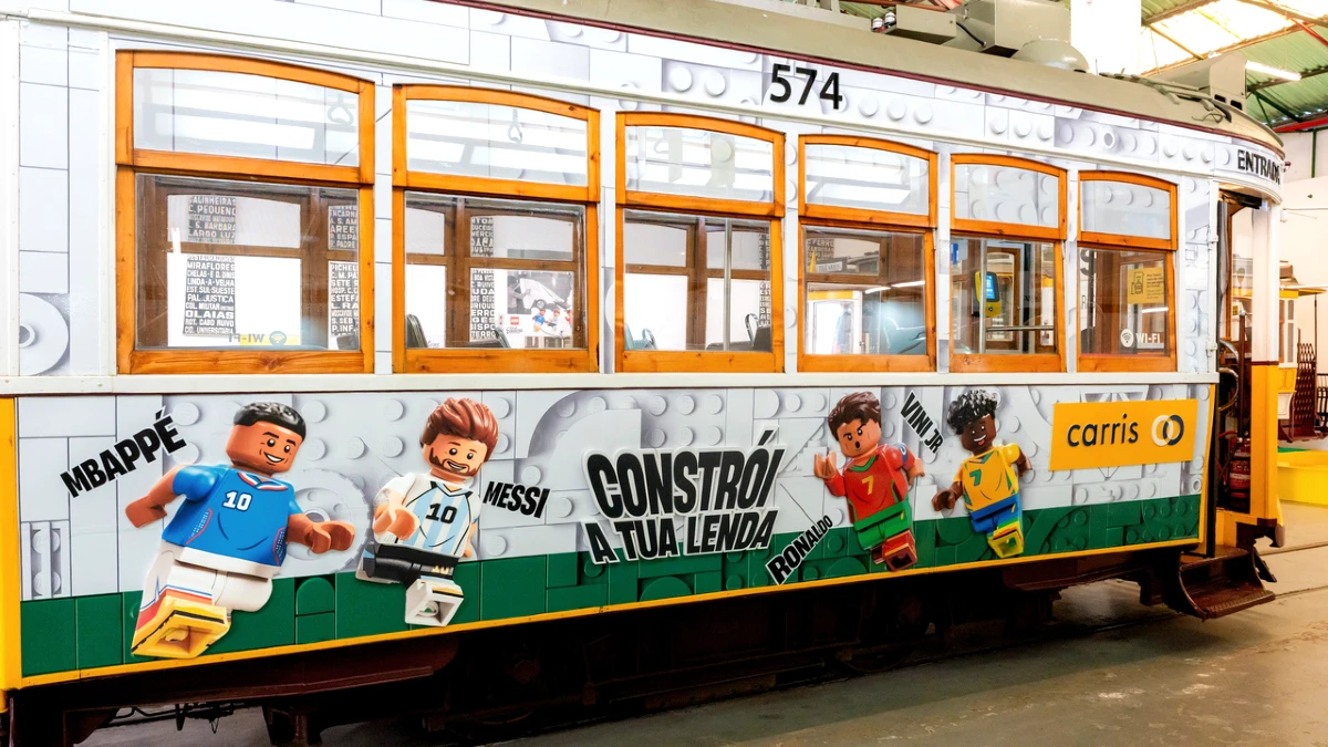 tram 28 lego - 1