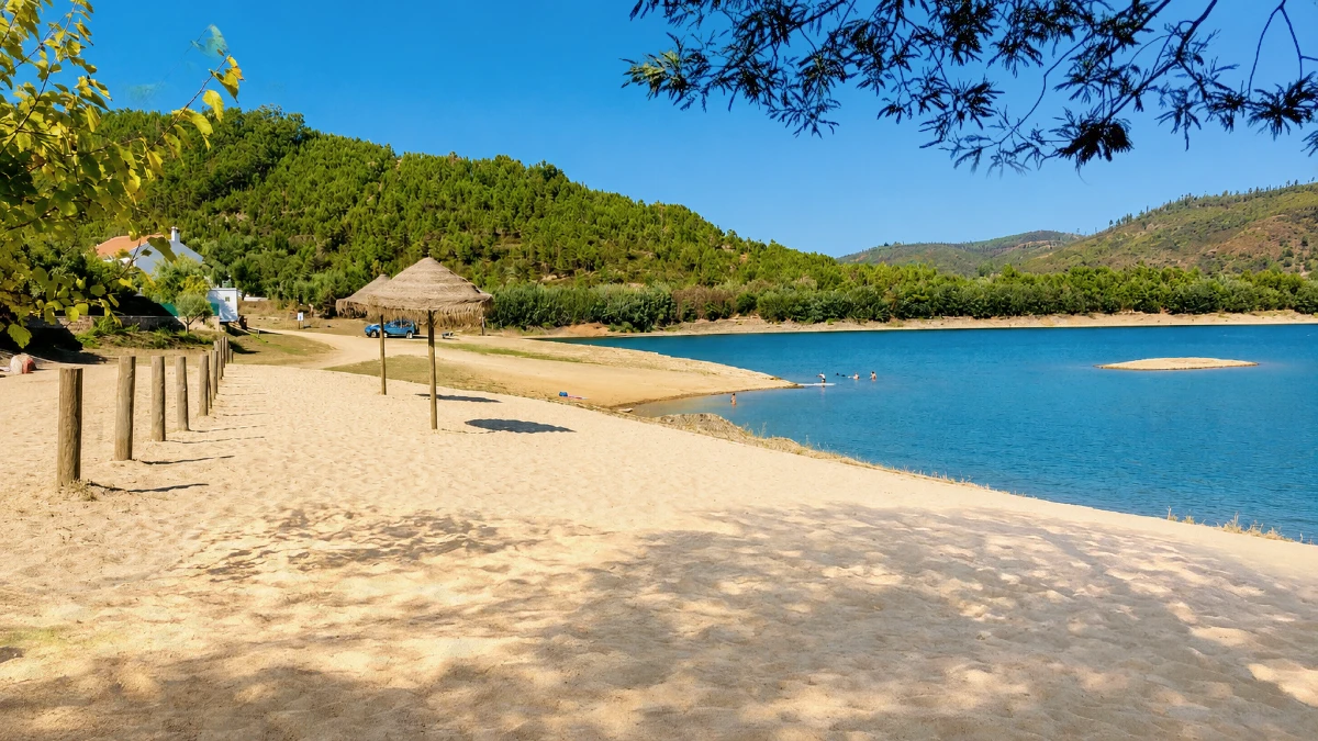 Praia Fluviale da Bairradinha zezere portugal
