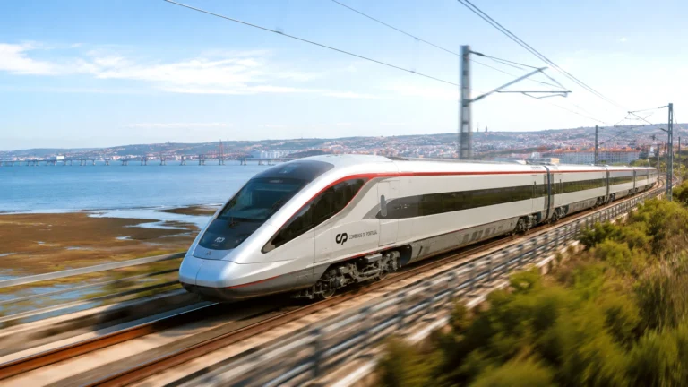 train aeroport lisbonne