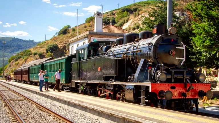 train portugal 1856